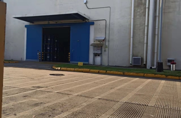 倉儲(chǔ)物流機(jī)器人